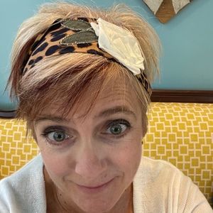 Meet your Posher, Leigh